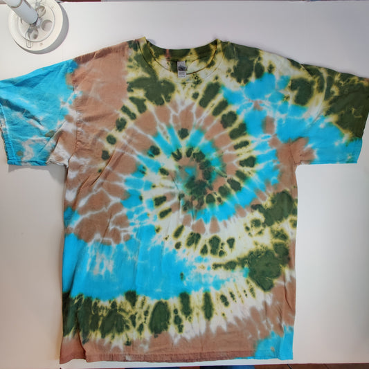 XL Tie Dye Shirt "Spiral"