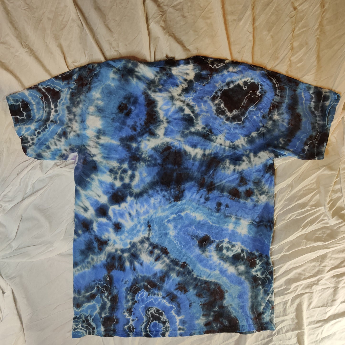 XL Tie Dye Shirt "Geode"