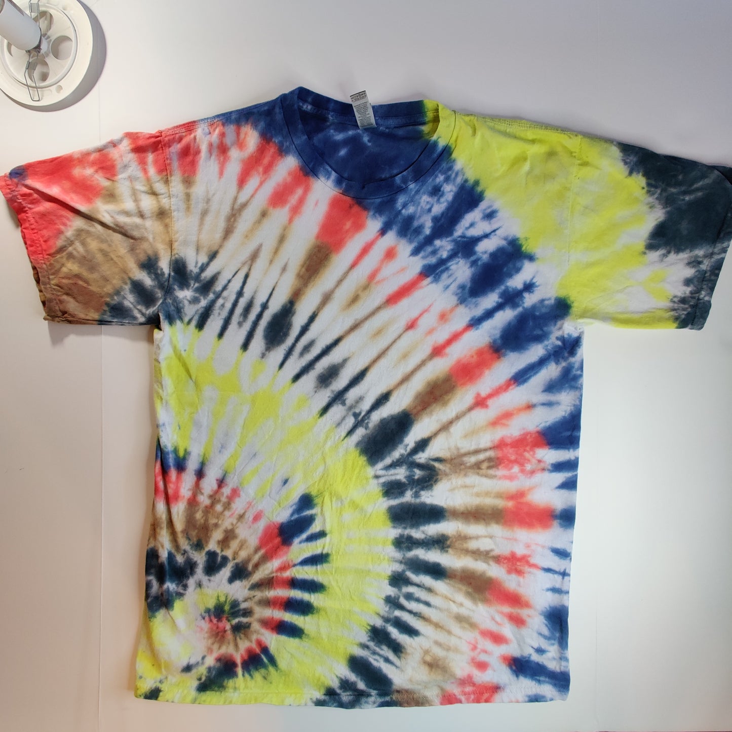 Large Tie Dye Shirt "Spiral"