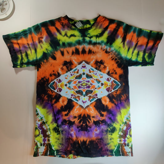 Medium Tie Dye Shirt "Diamond Geode"