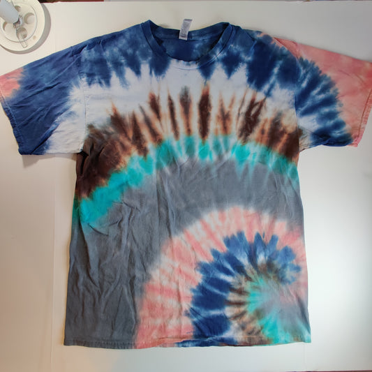 XL Tie Dye Shirt "Spiral"