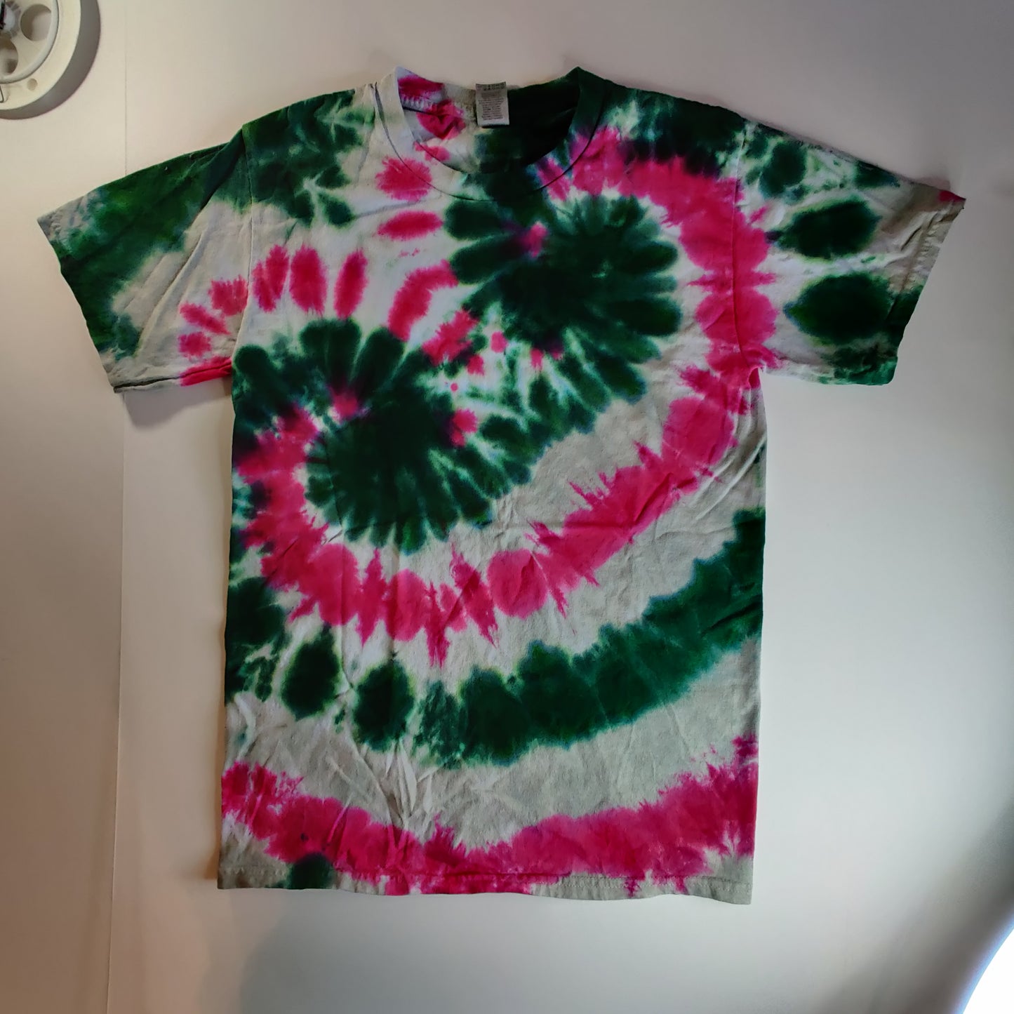 Small Tie Dye Shirt "Spiral"