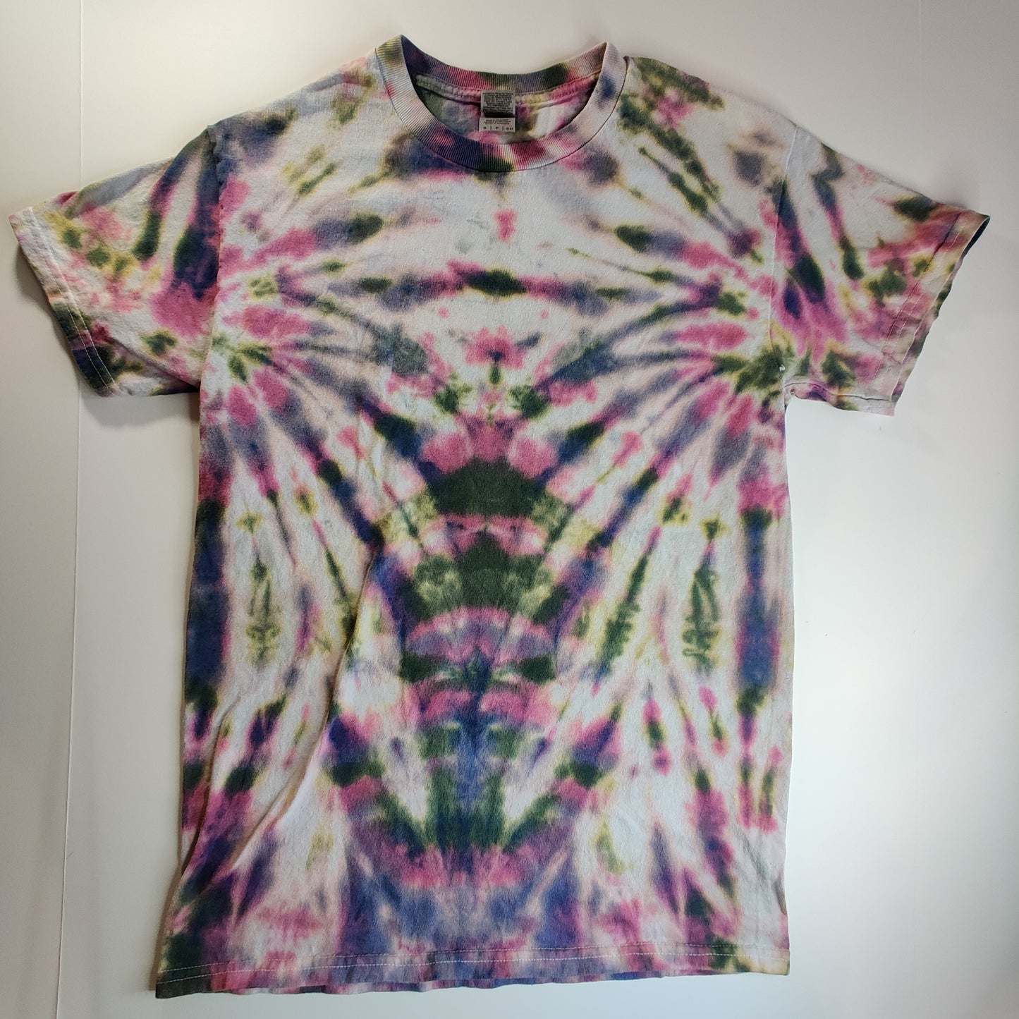 Small Tie Dye Shirt "Striped"