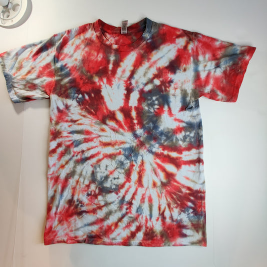 Medium Tie Dye Shirt "Crumple"